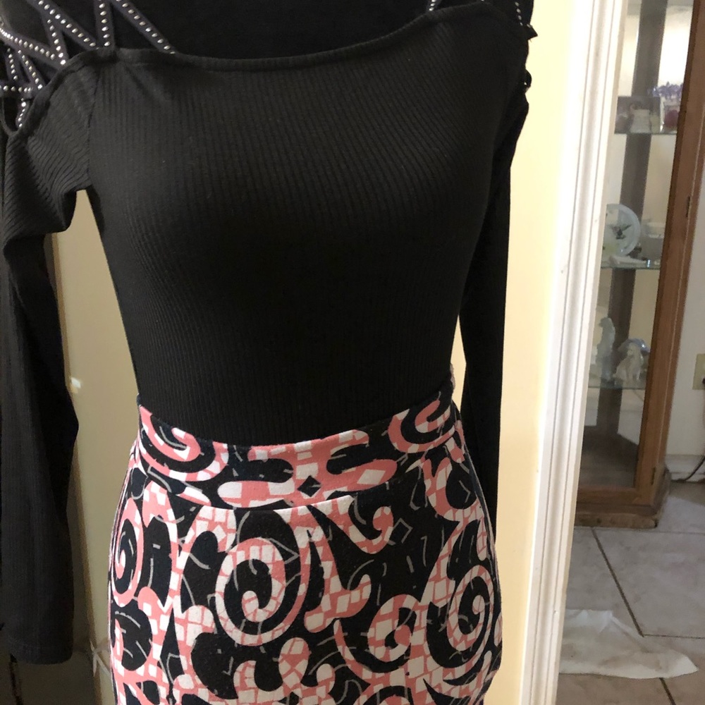 Classy Black Top - image 1